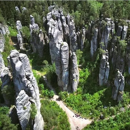 Apardo Brezka-dvojka *